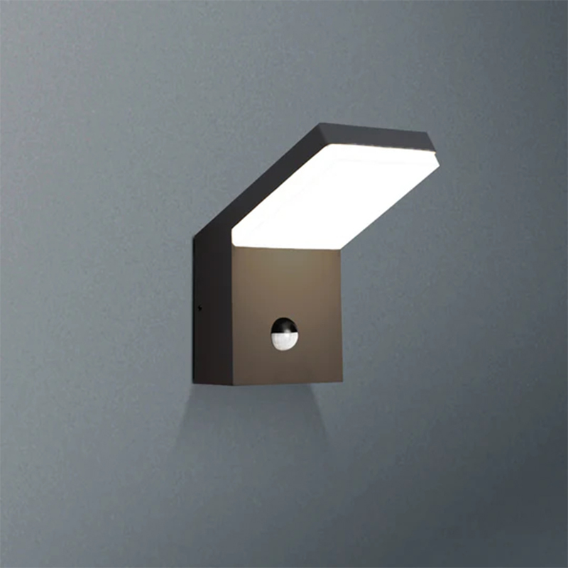 19217 IP54 18W 1800Lm harmaa/valkoinen/musta LED -ulkoseinävalot liikeilmaisimilla